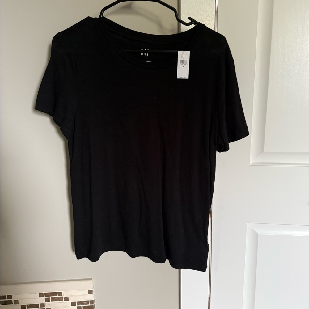 GAP Black Cotton Tee